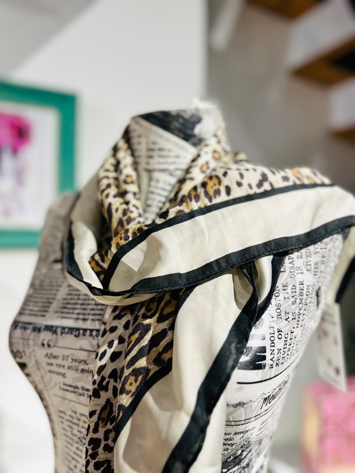 Steve Madden scarf