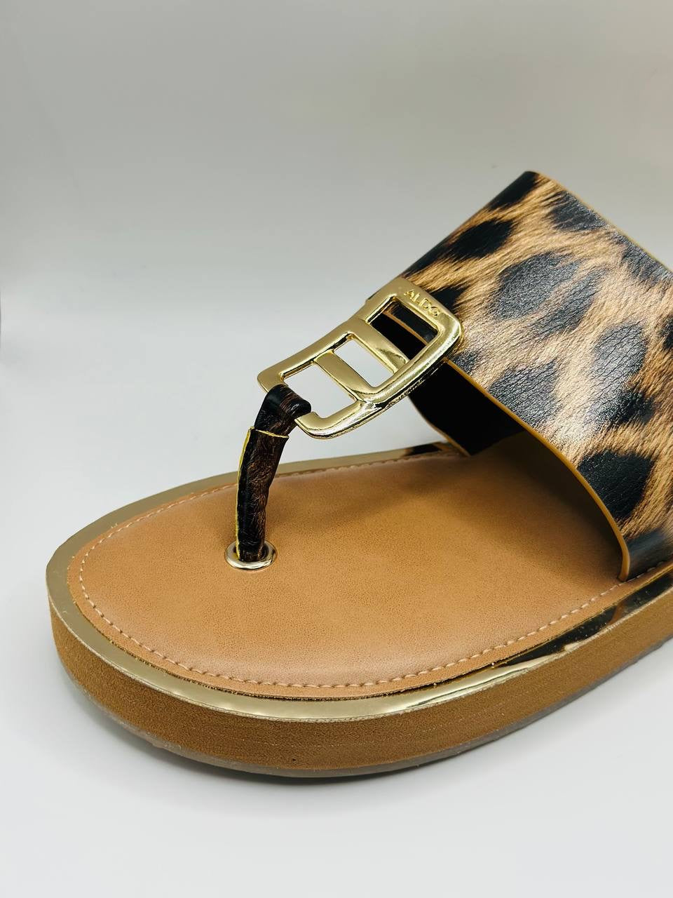Aldo sandal size 36