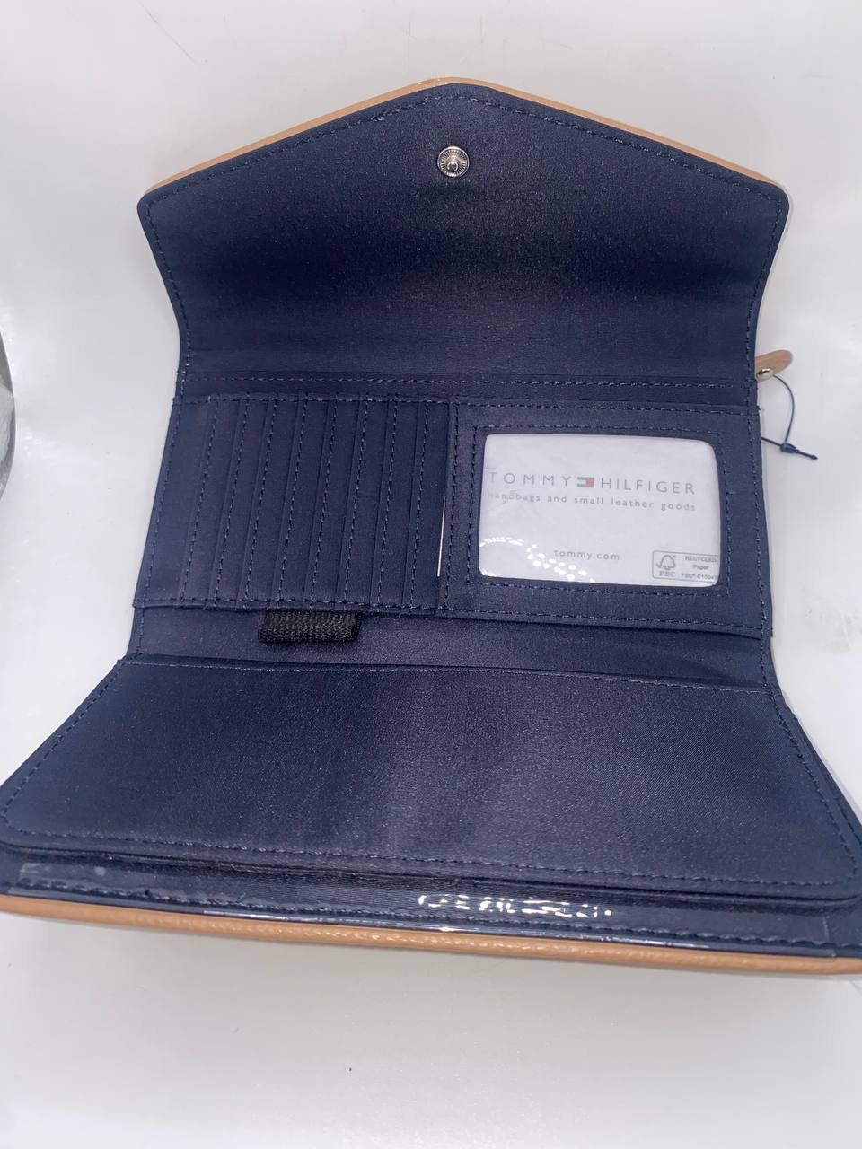Tommy Hilfiger wallet brown