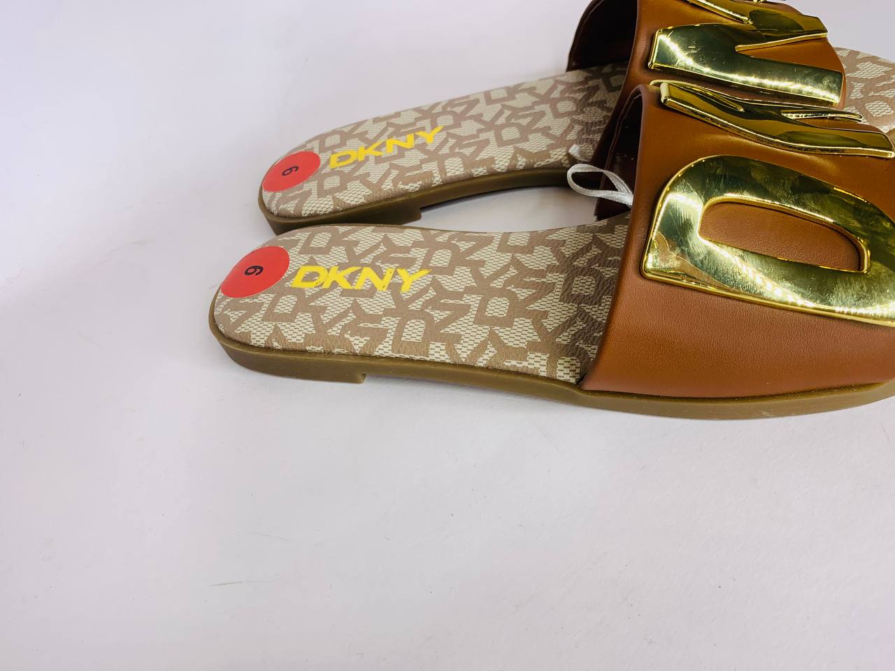 Dkny sandal