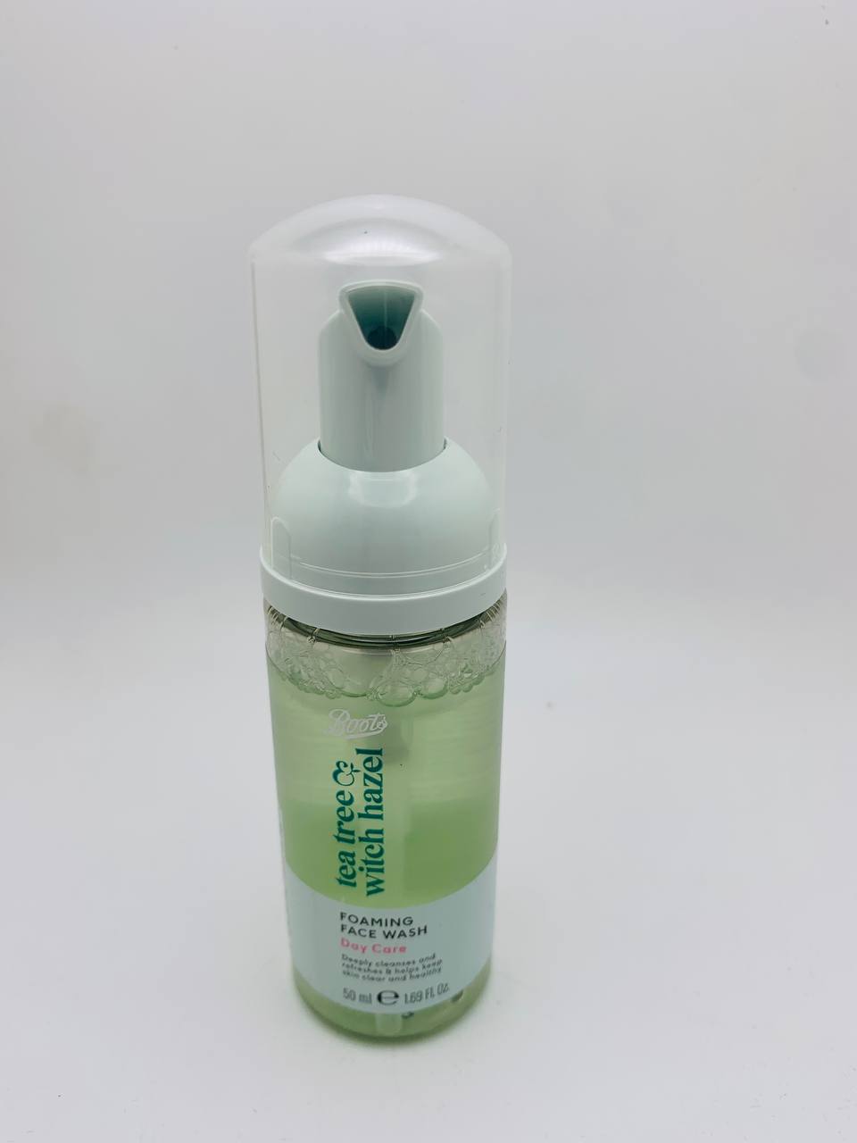Tea tree face wash