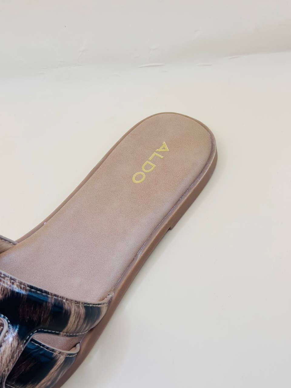 Aldo sandal size 38.5