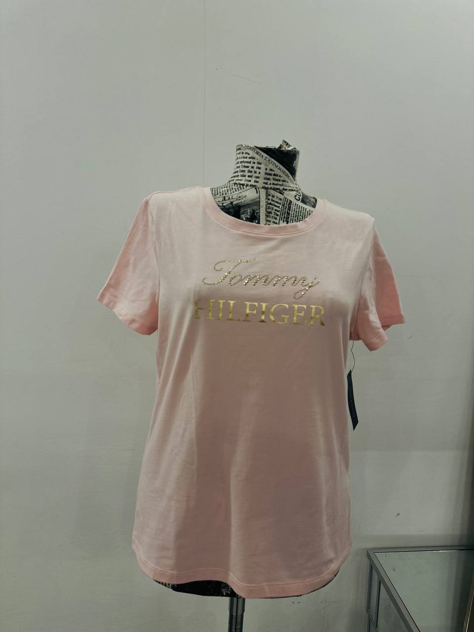Tommy Hilfiger shirt size small