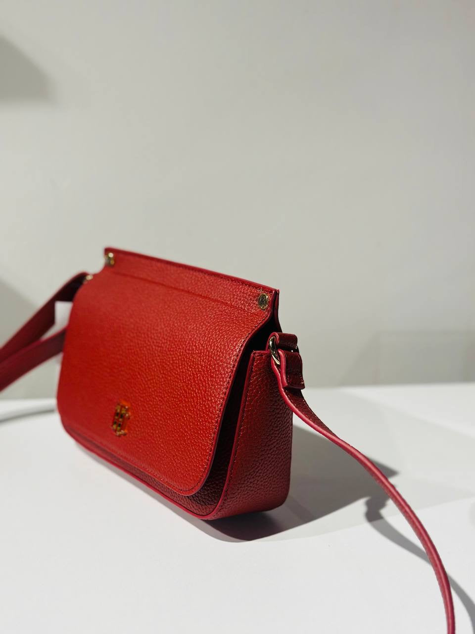 Tommy Hilfiger crossbody bag red