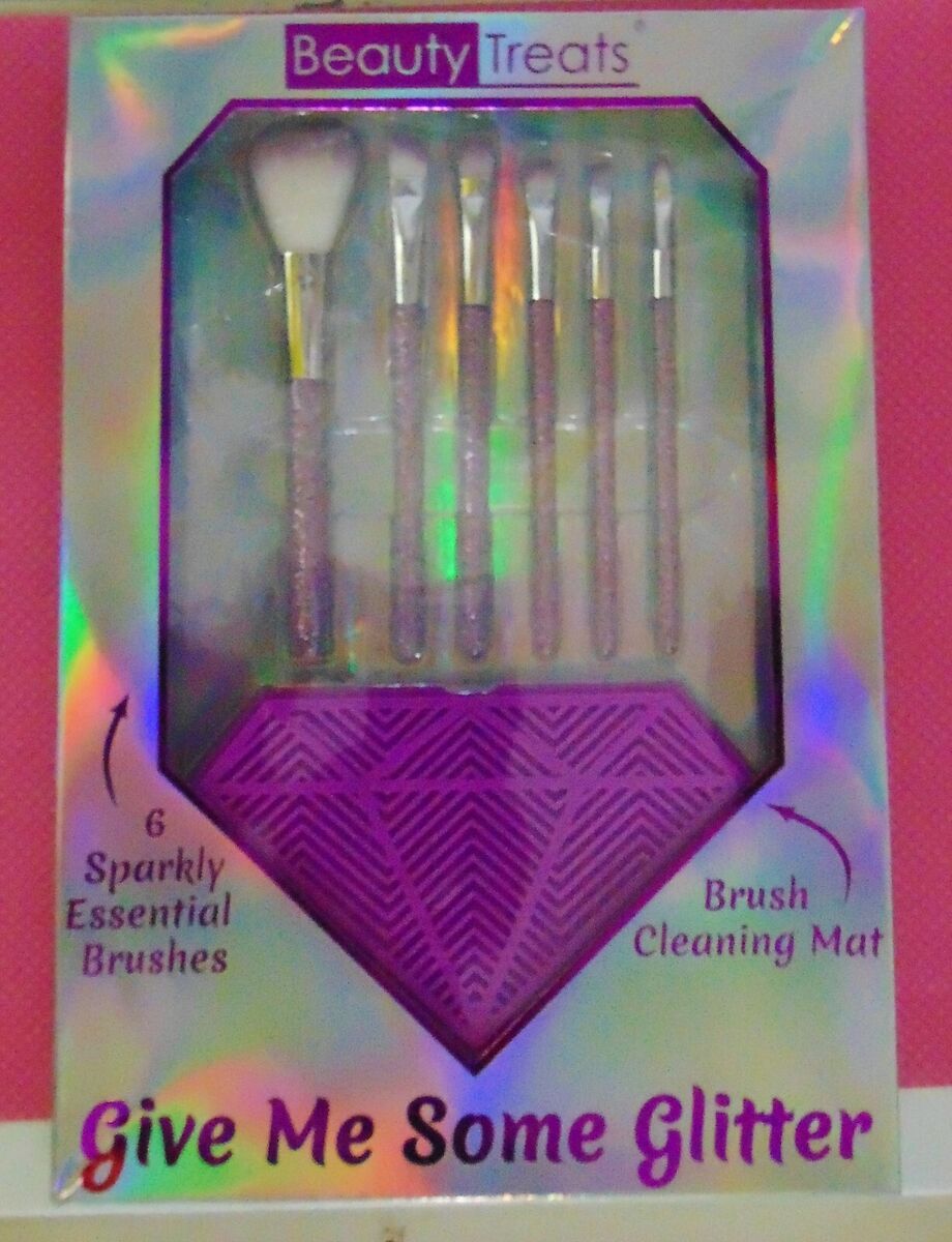 Beauty treats brush set