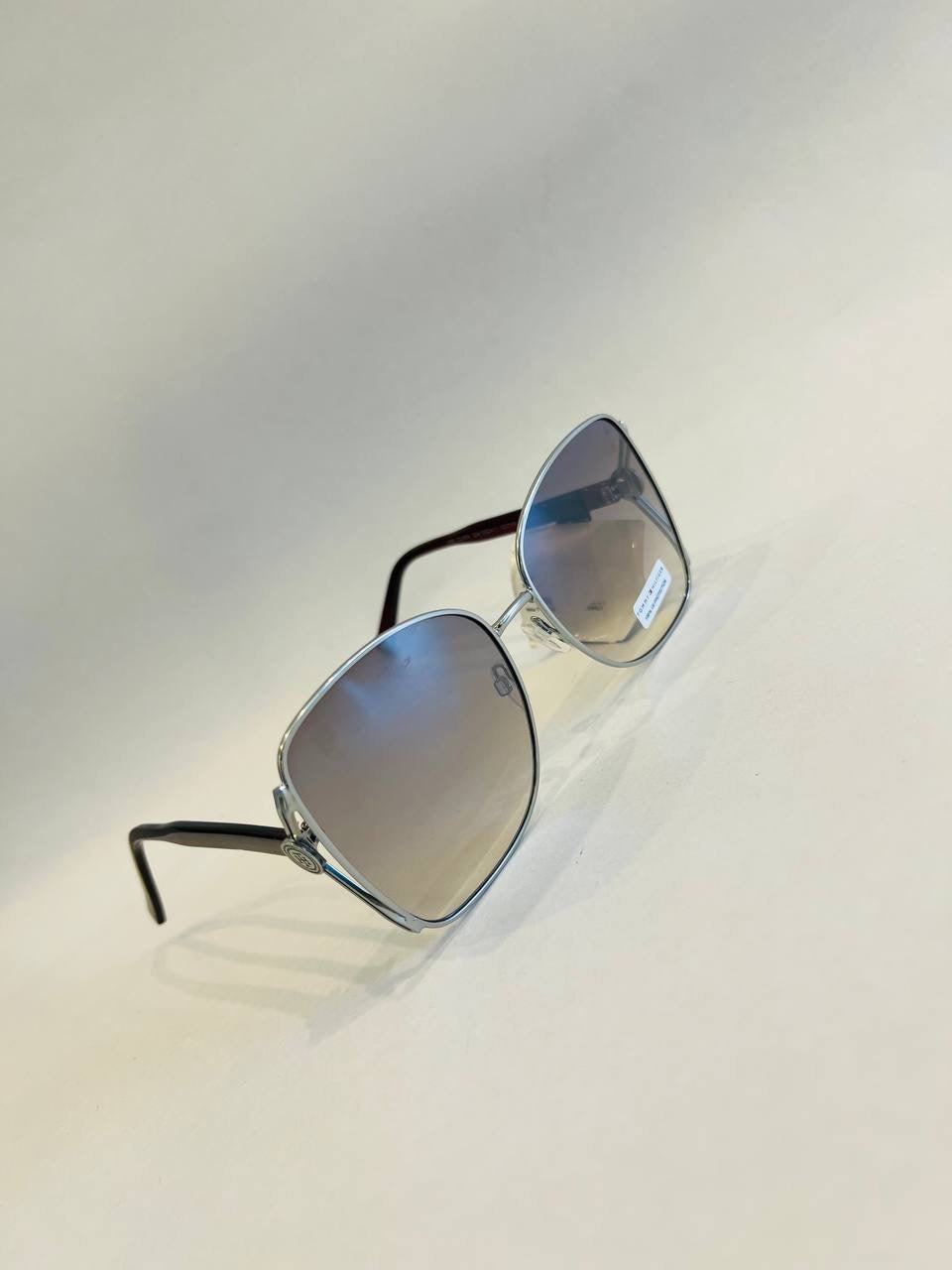 Tommy Hilfiger sunglasses