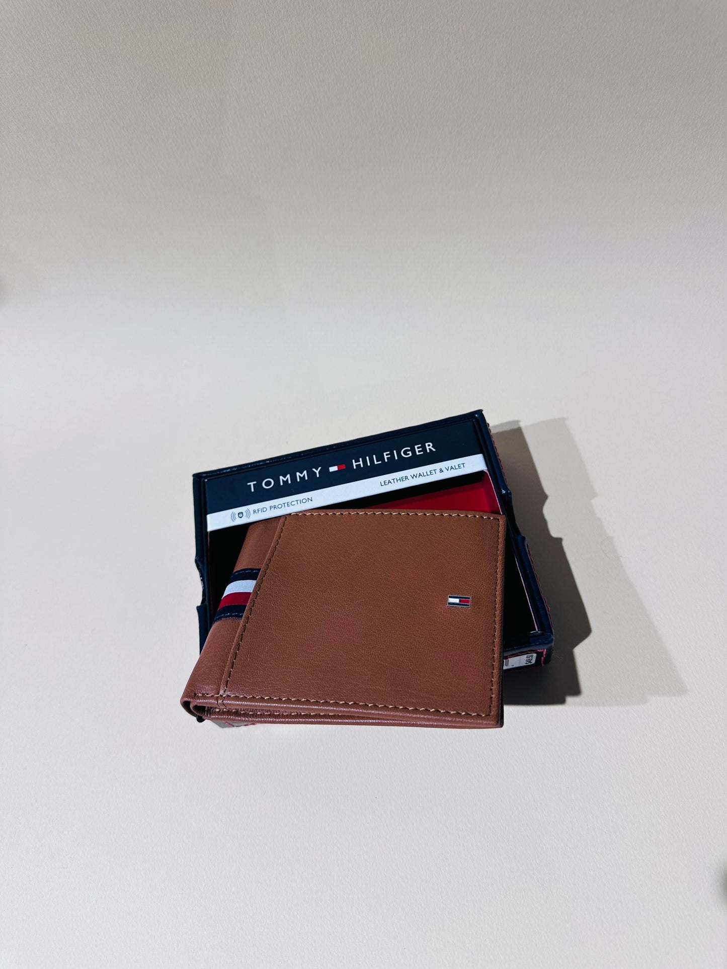 Tommy Hilfiger wallet