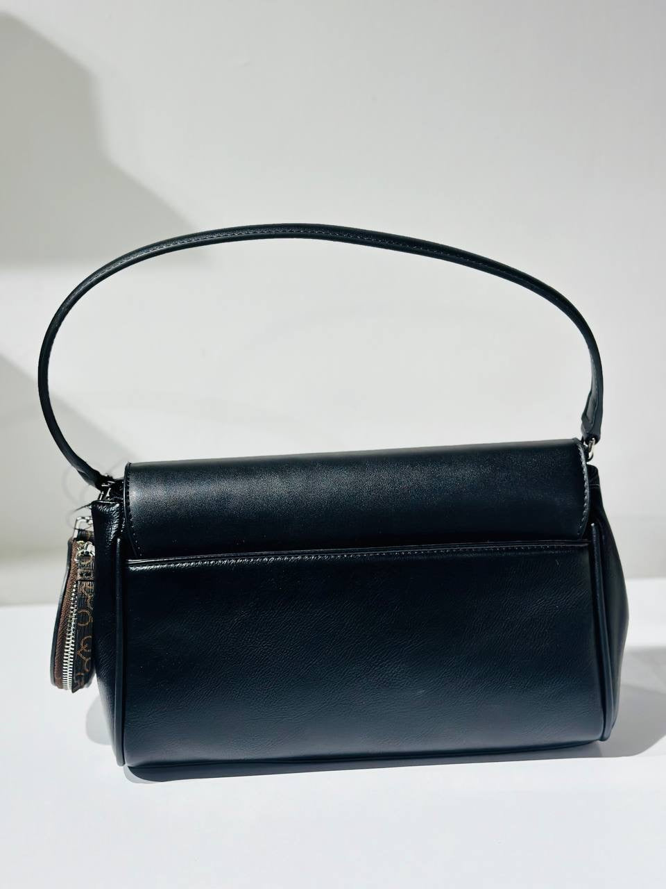 Calvin Klein shoulder bag with wallet