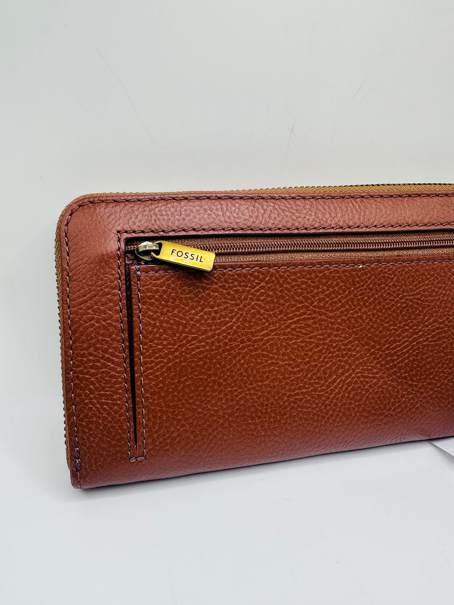 Fossil wallet