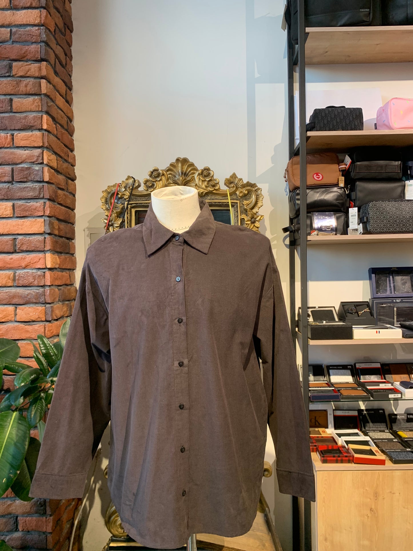 Calvin klein jeans size medium