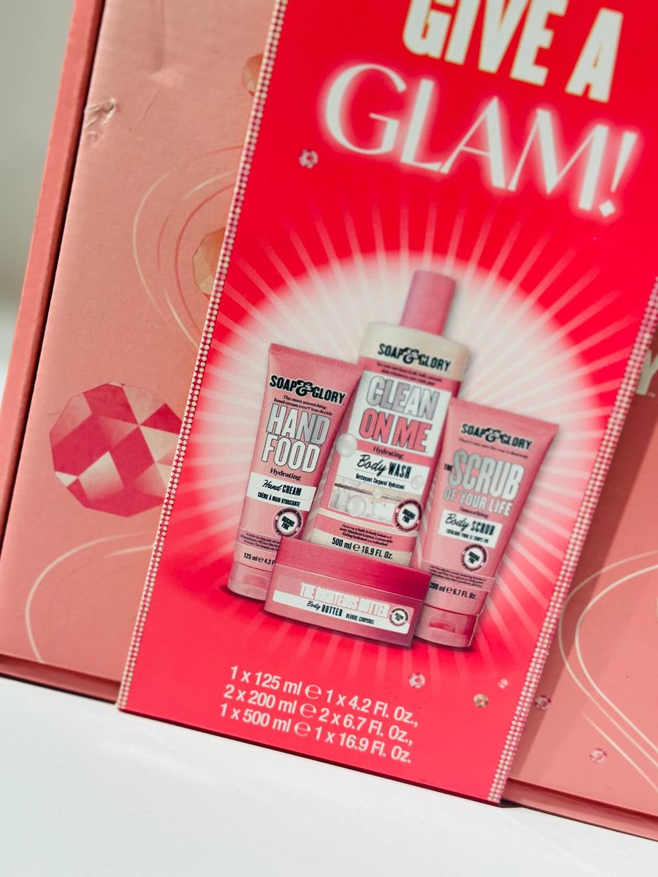 Soap & Glory Give a Glam set