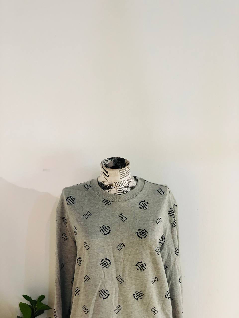 Tommy Hilfiger sweater