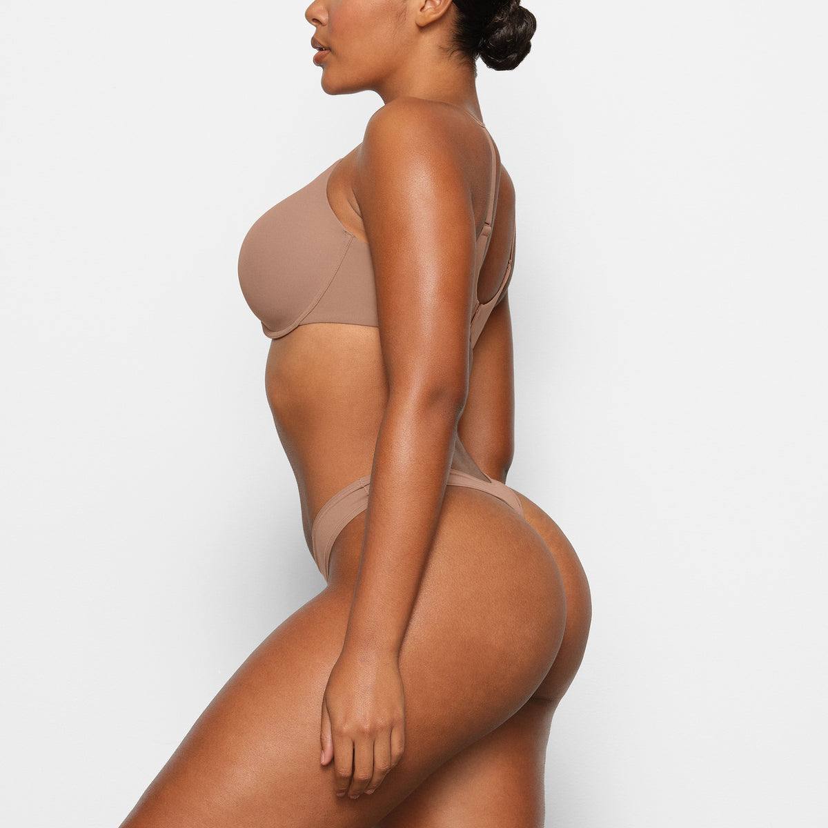 Skims bra (br- tsh-2023)