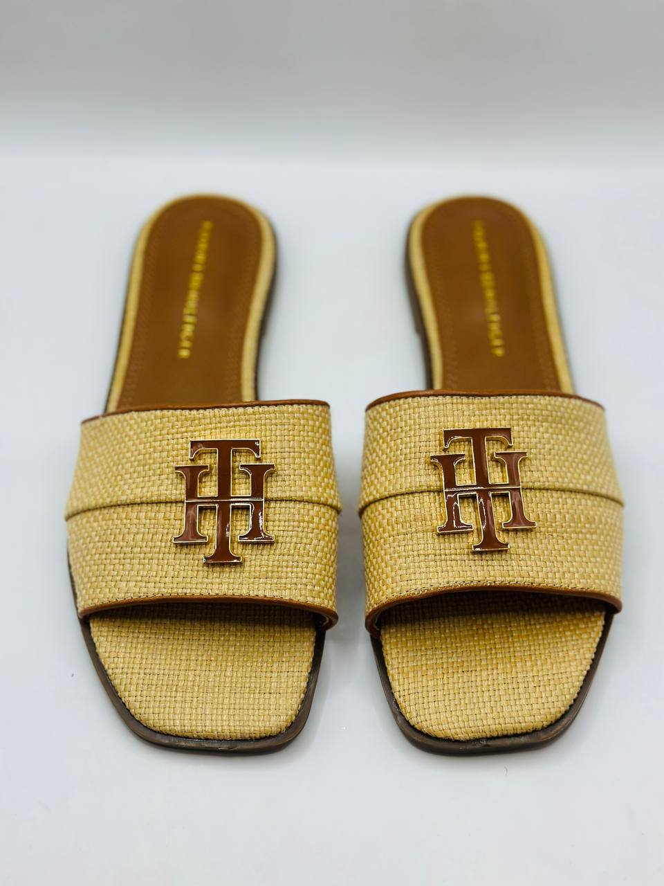 Tommy Hilfiger sandal 37.5