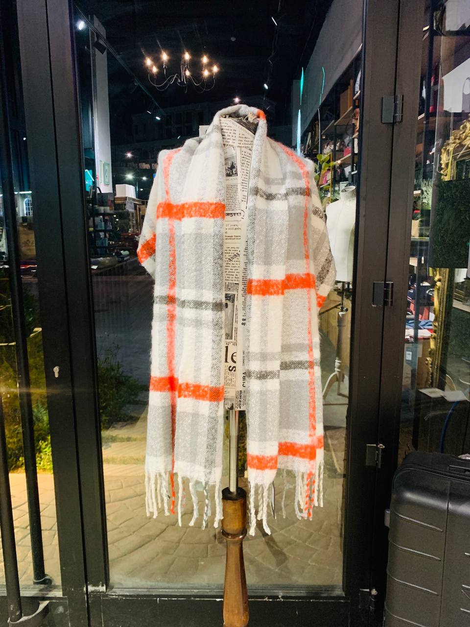 Dkny scarf