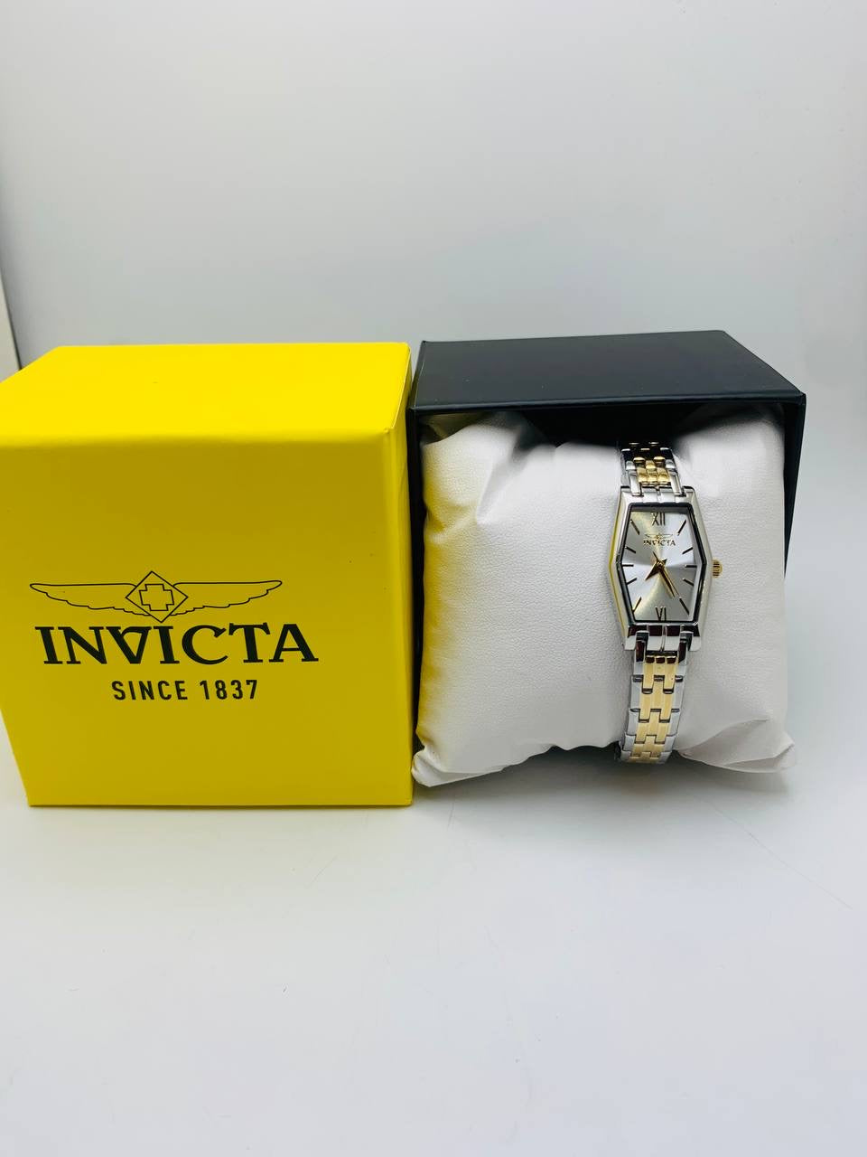 invicta watch
