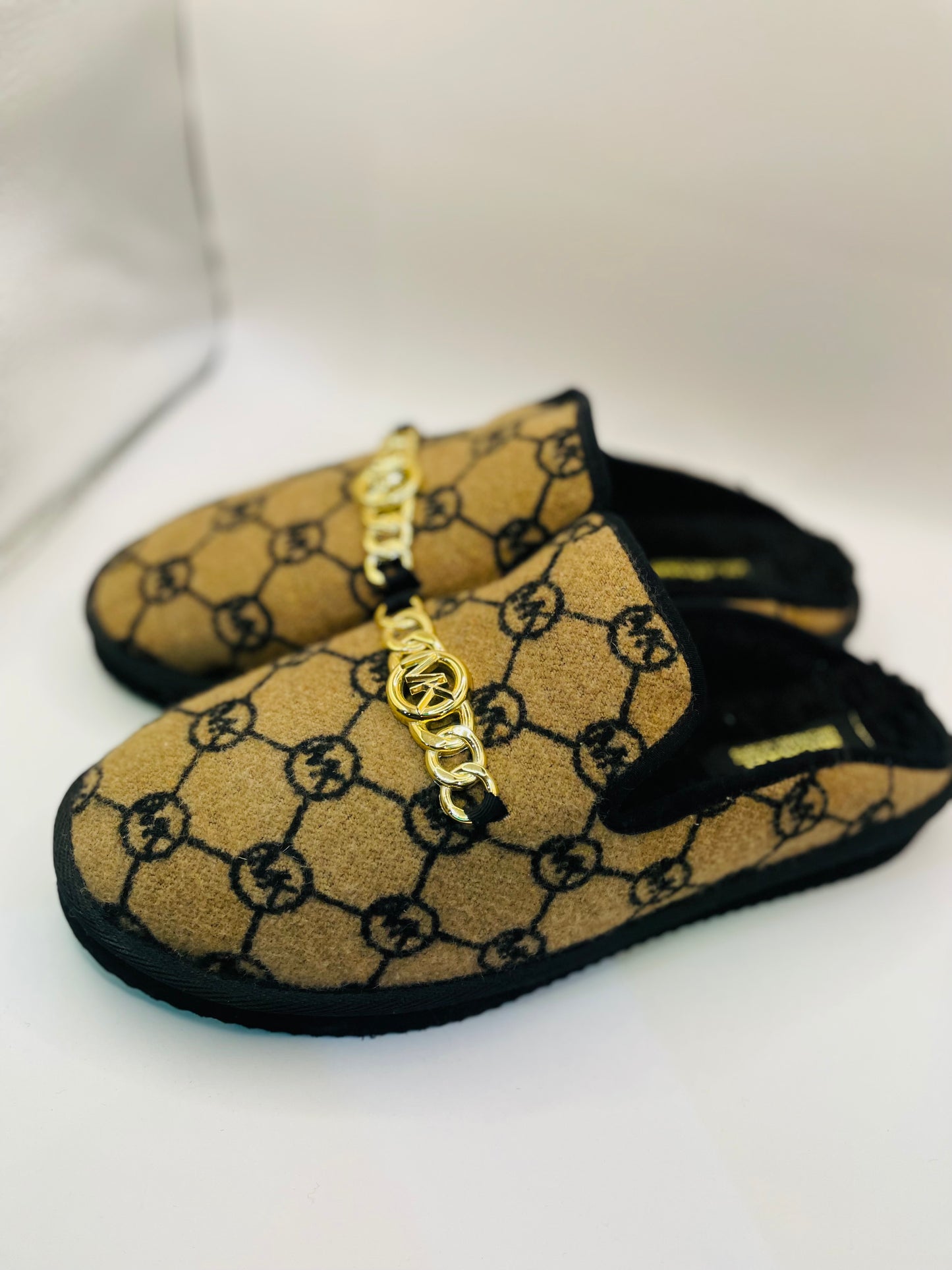 Michael kors sandal