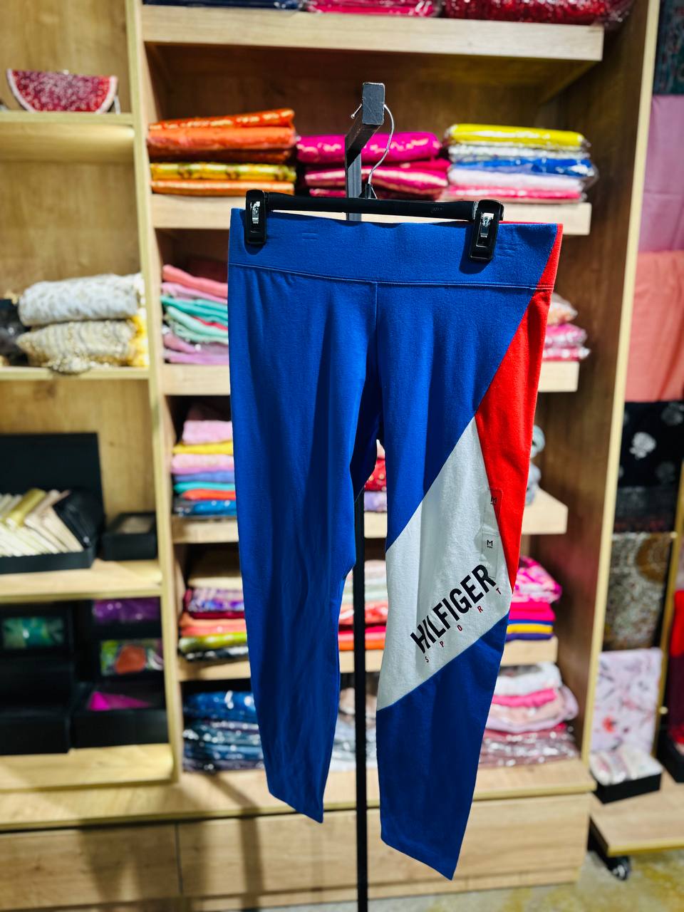 Tommy Hilfiger set size medium