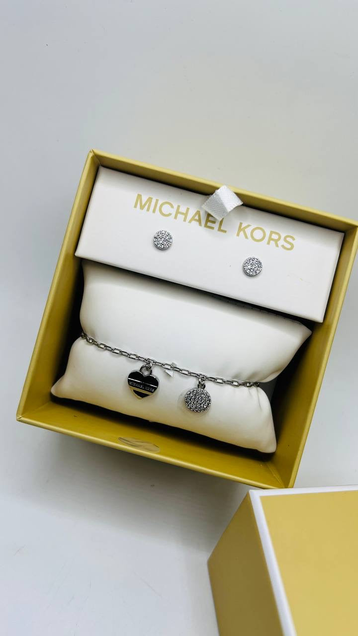 Michael kors set