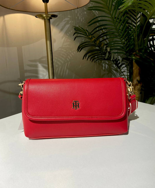 Tommy Hilfiger bag