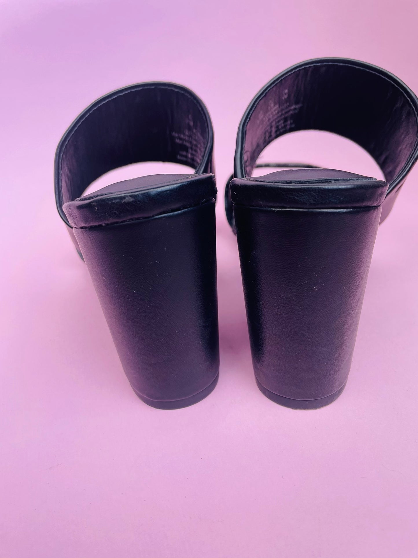 Dkny sandal