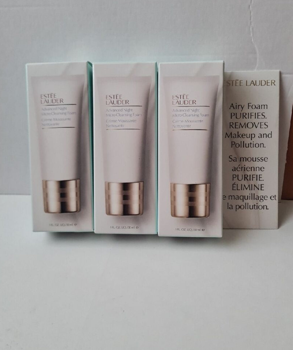 Estée Lauder micro cleansing foam