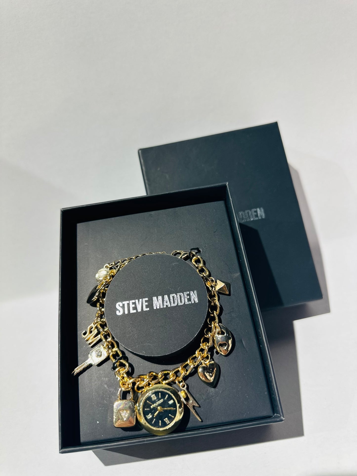 Steve Madden bracelet