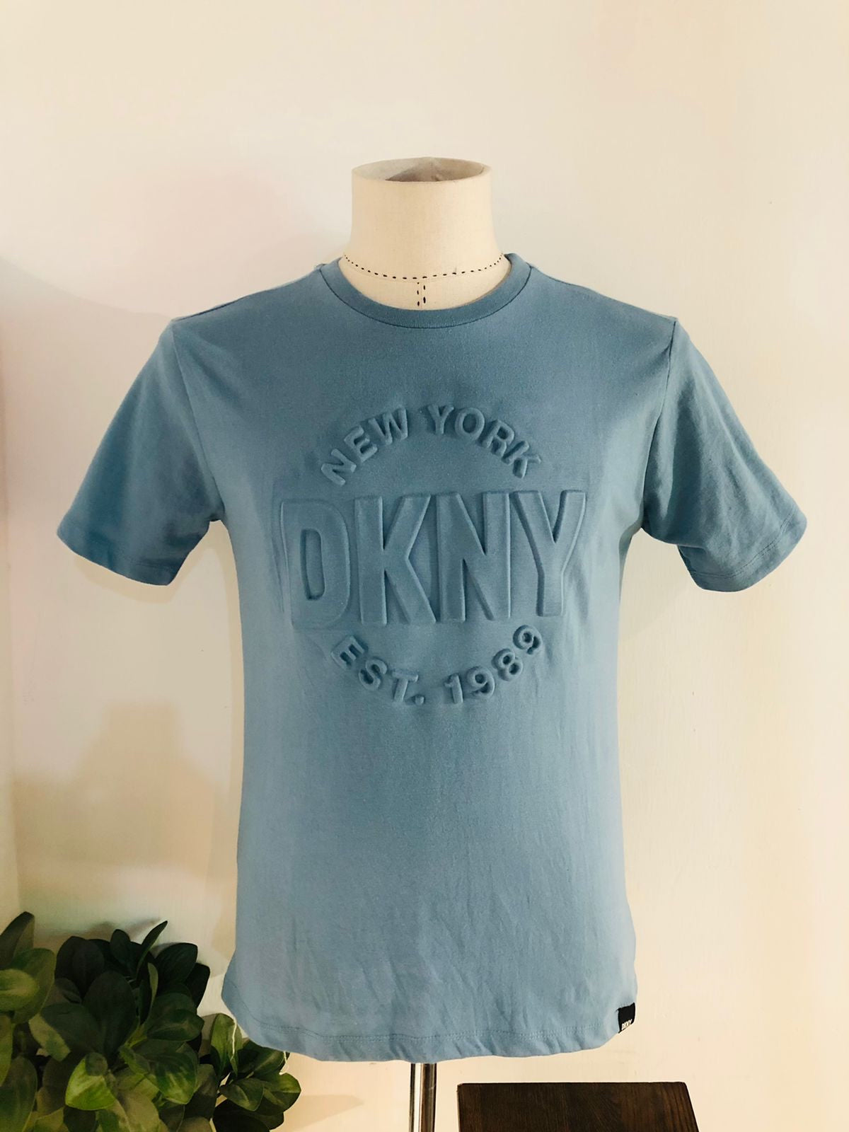 Dkny shirt