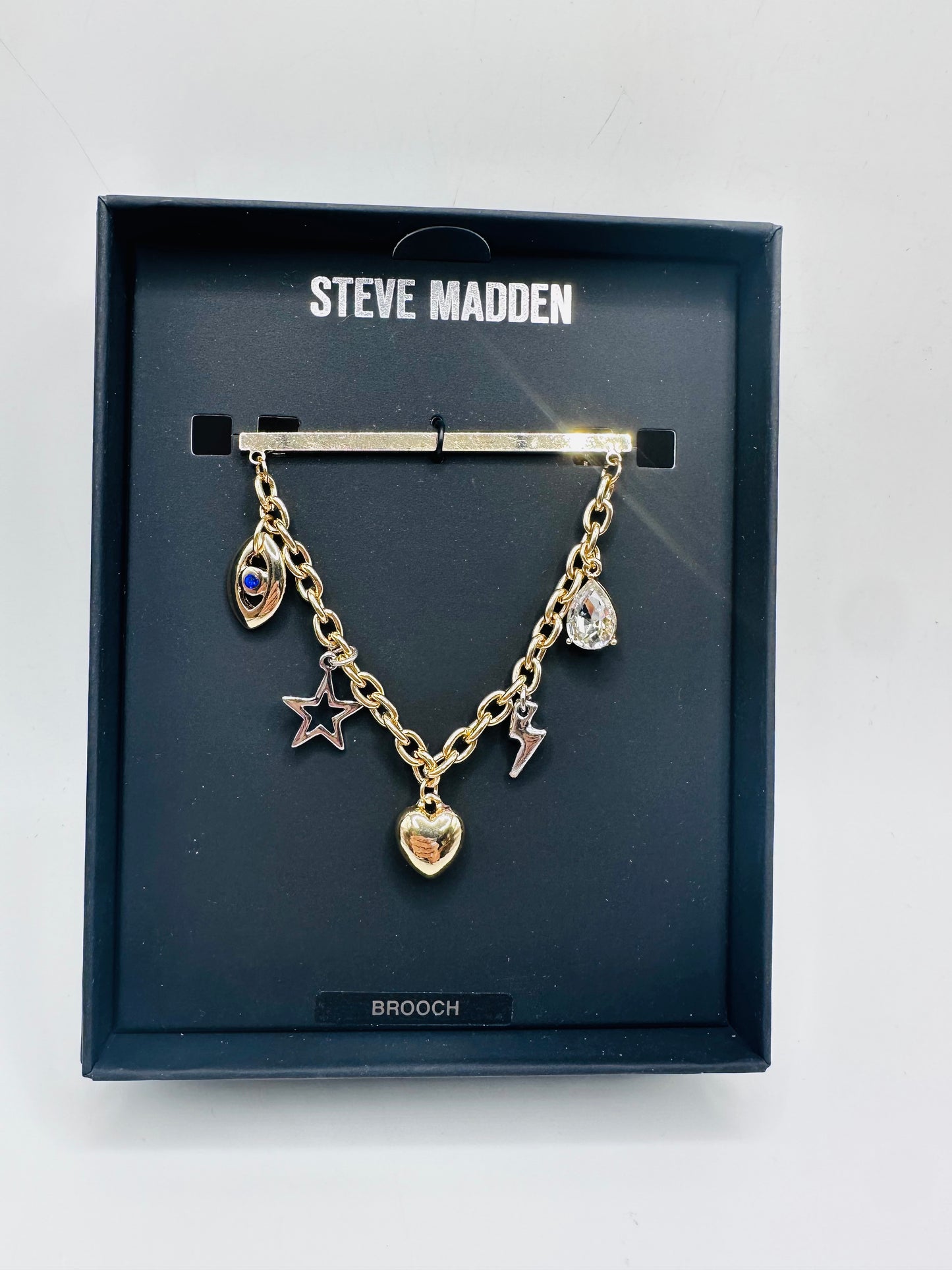 Steve Madden brooch