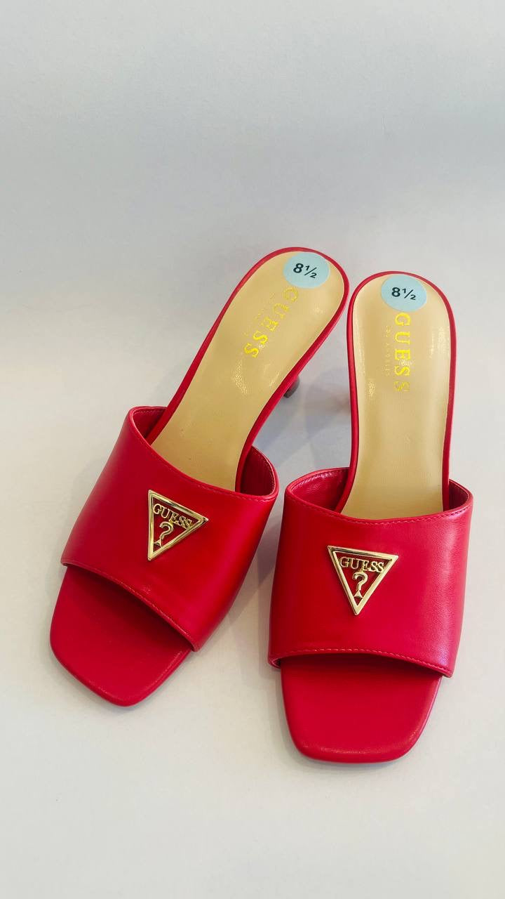 Guess sandal size 39