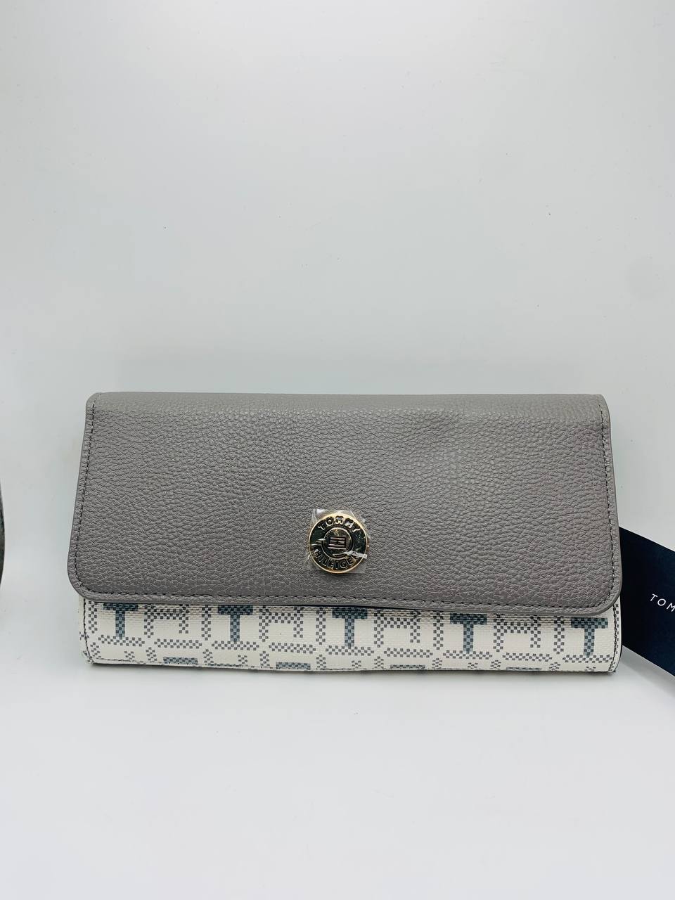 Tommy Hilfiger wallet