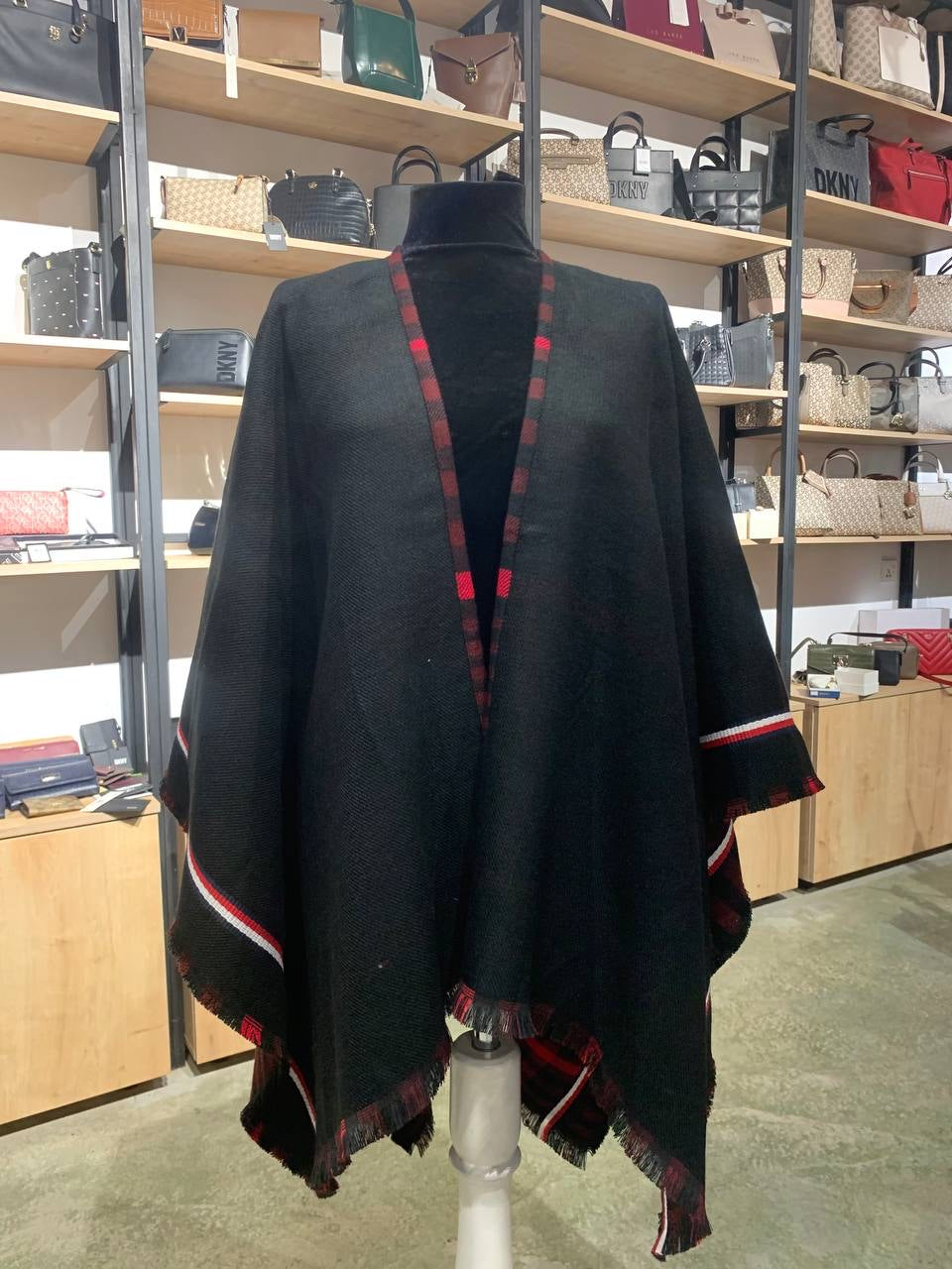 Tommy Hilfiger cape