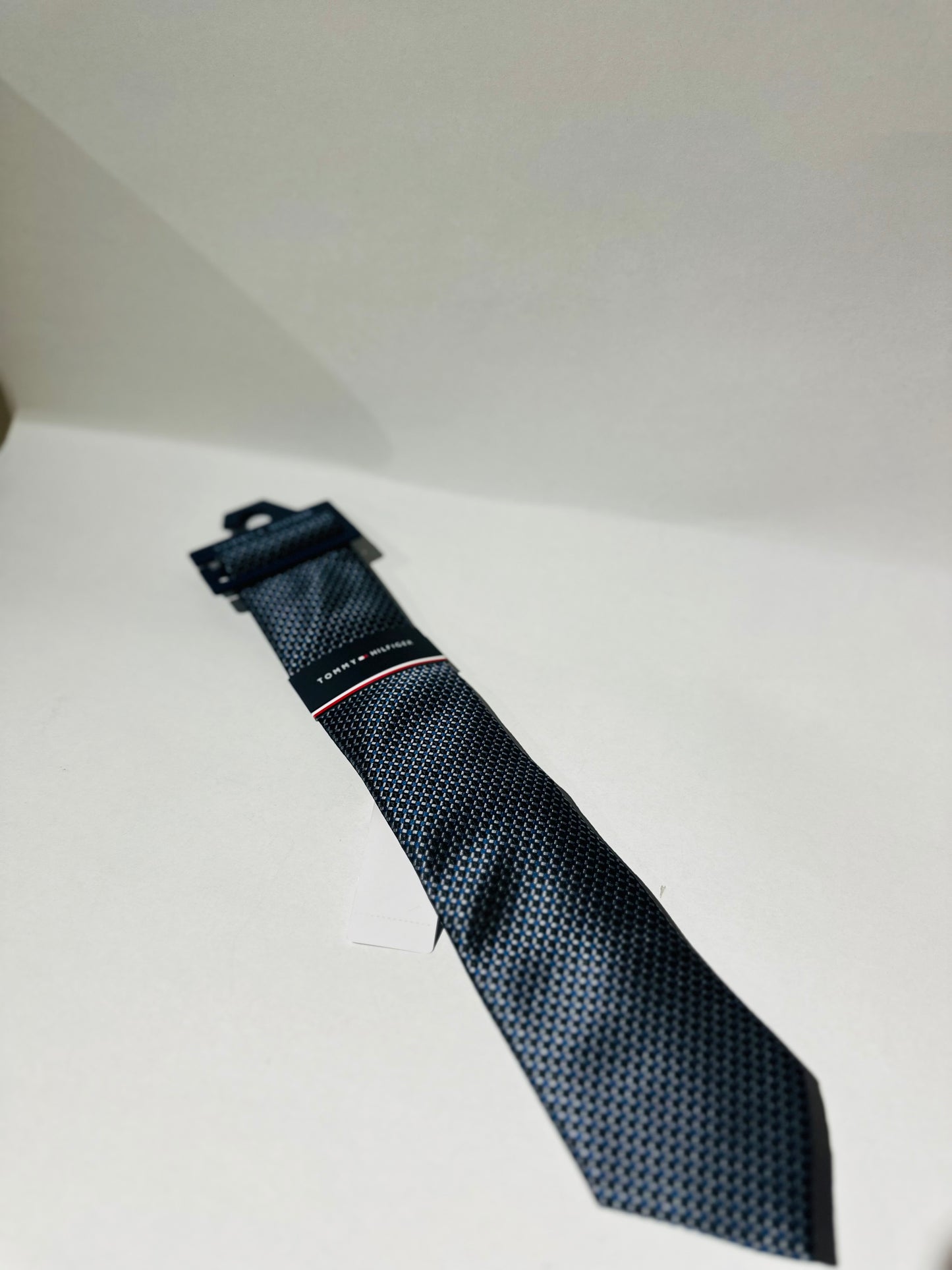Tommy Hilfiger tie
