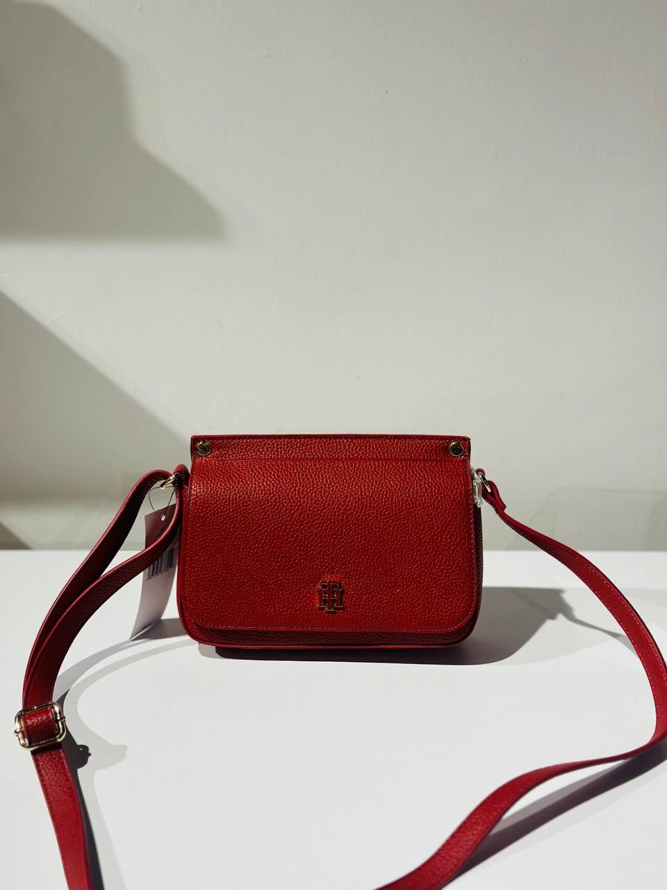 Tommy Hilfiger crossbody bag red