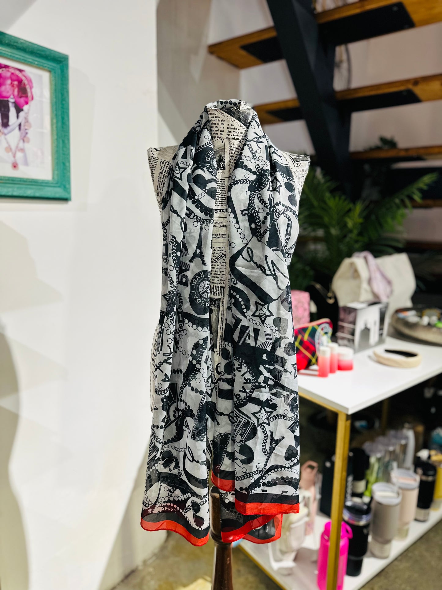karl lagerfeld scarf