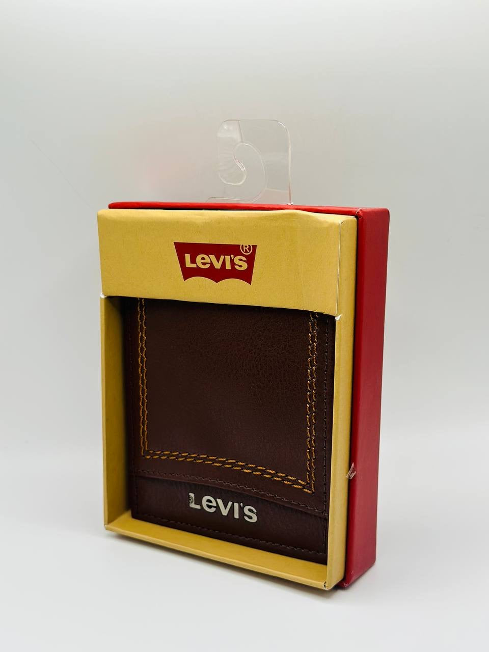 Levis wallet brown