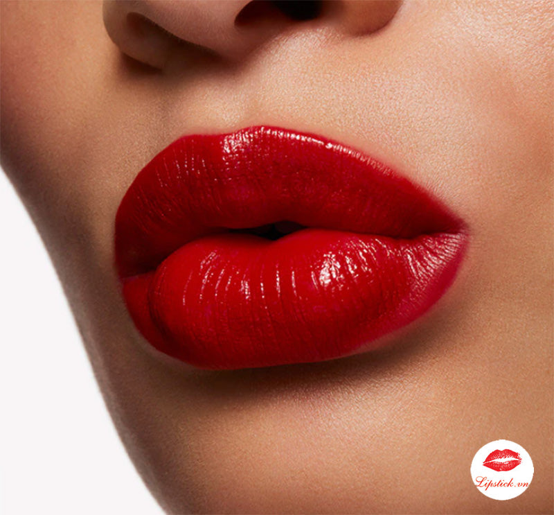 Mac lipstick 495 adore me