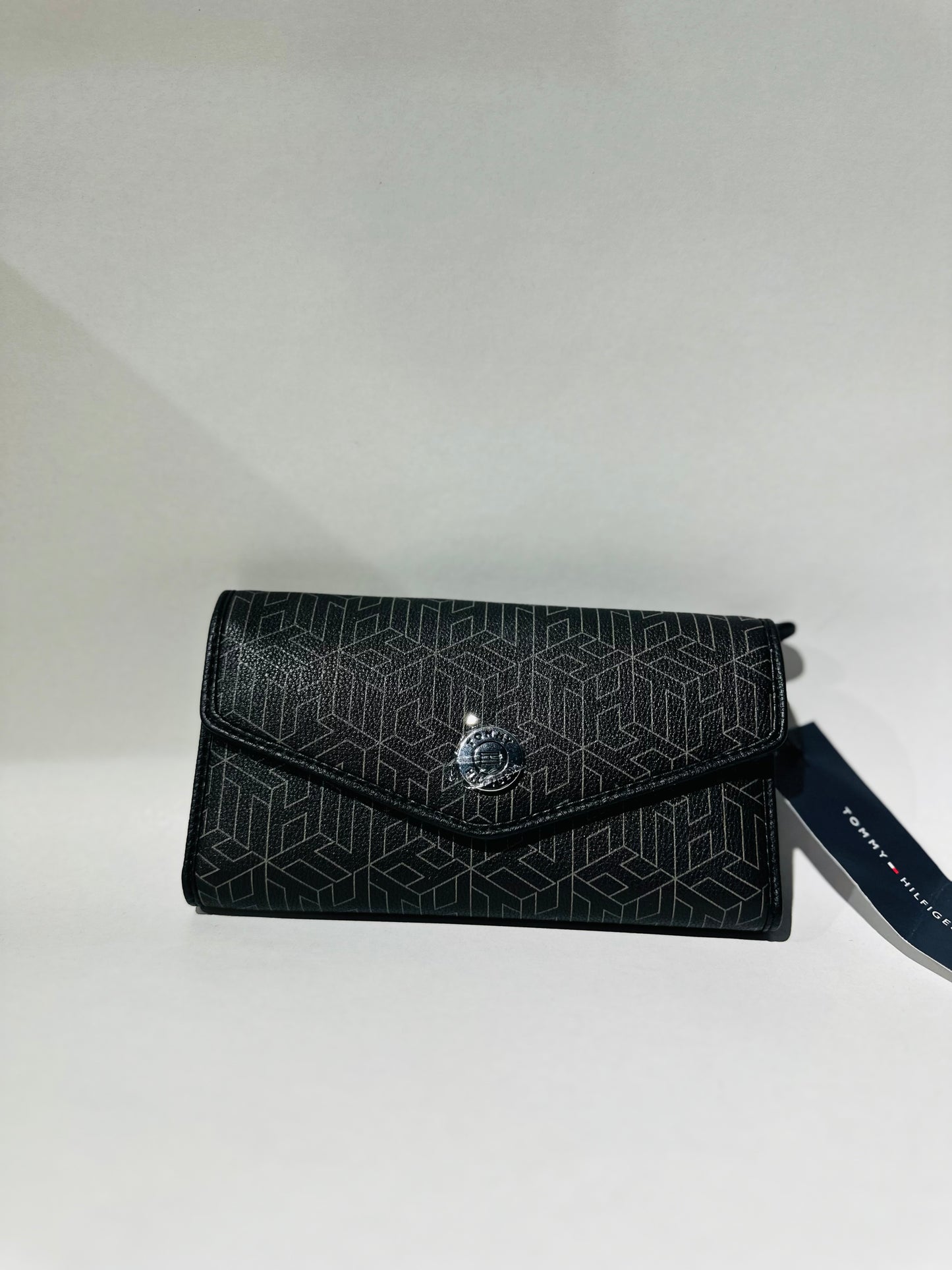 Tommy Hilfiger wallet