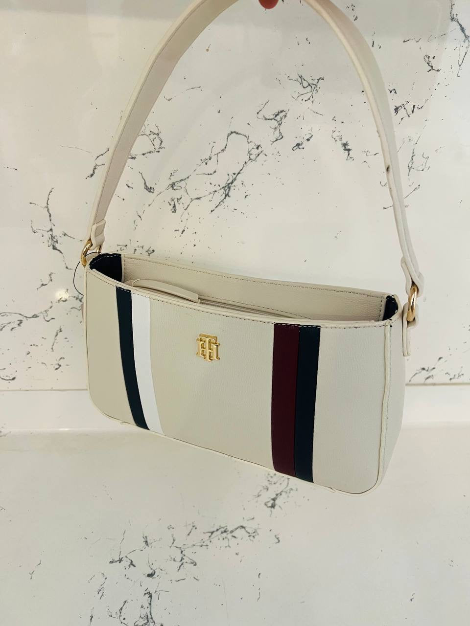 Tommy Hilfiger shoulder bag white