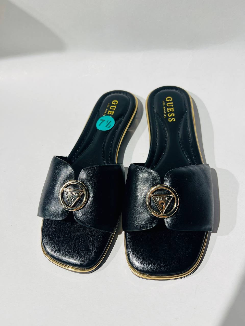 guess sandal size 38