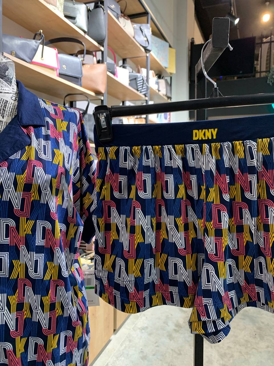 DKNY pajama set size Large