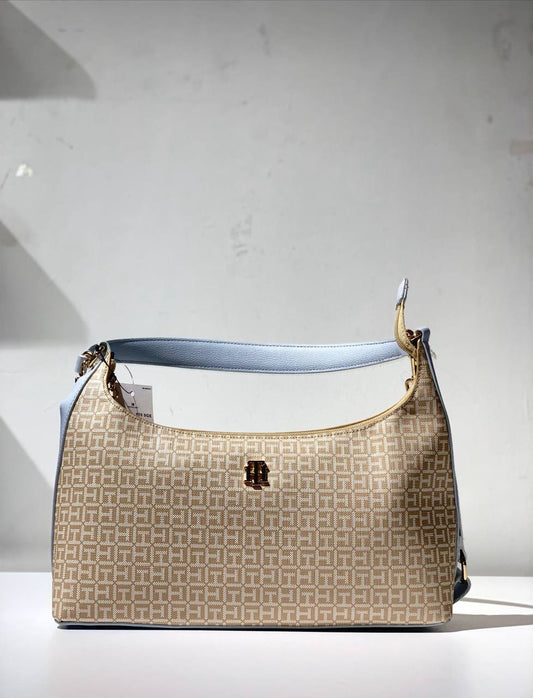 Tommy Hilfiger bag