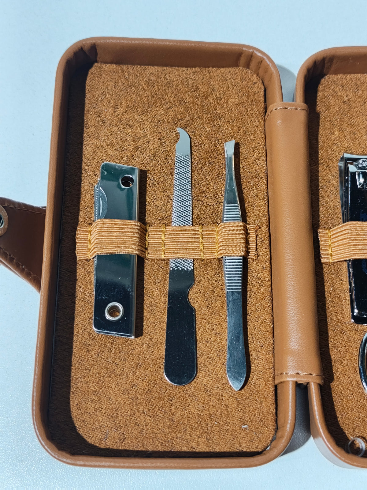 Ben Sherman Deluxe Grooming Kit (7-Piece Collection)