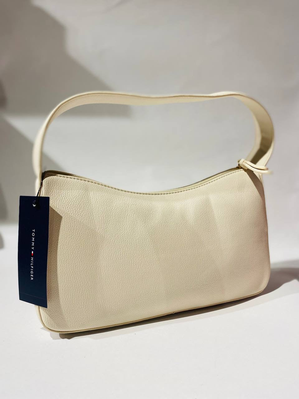 Tommy Hilfiger shoulder bag