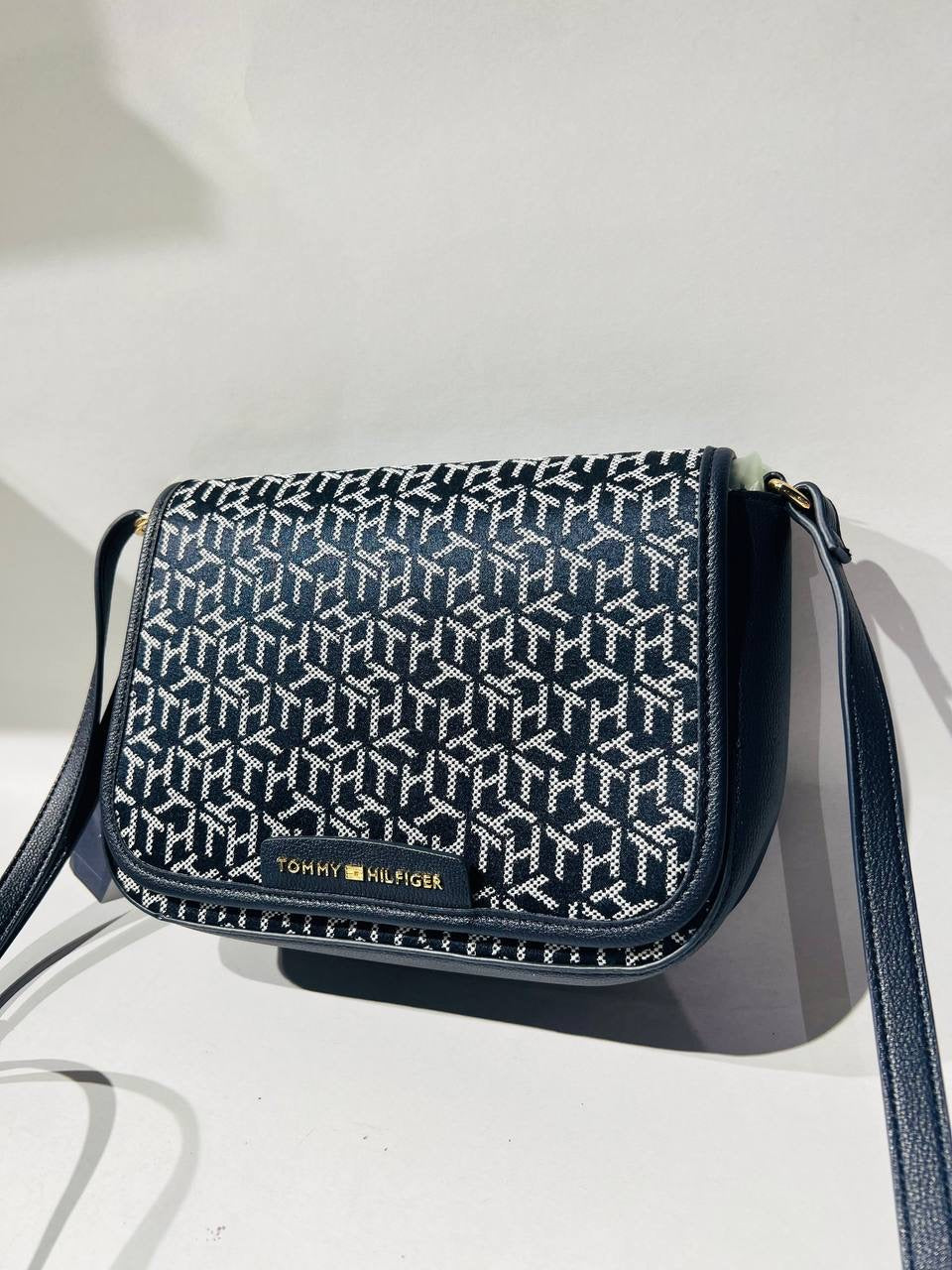 Tommy Hilfiger crossbody bag navy