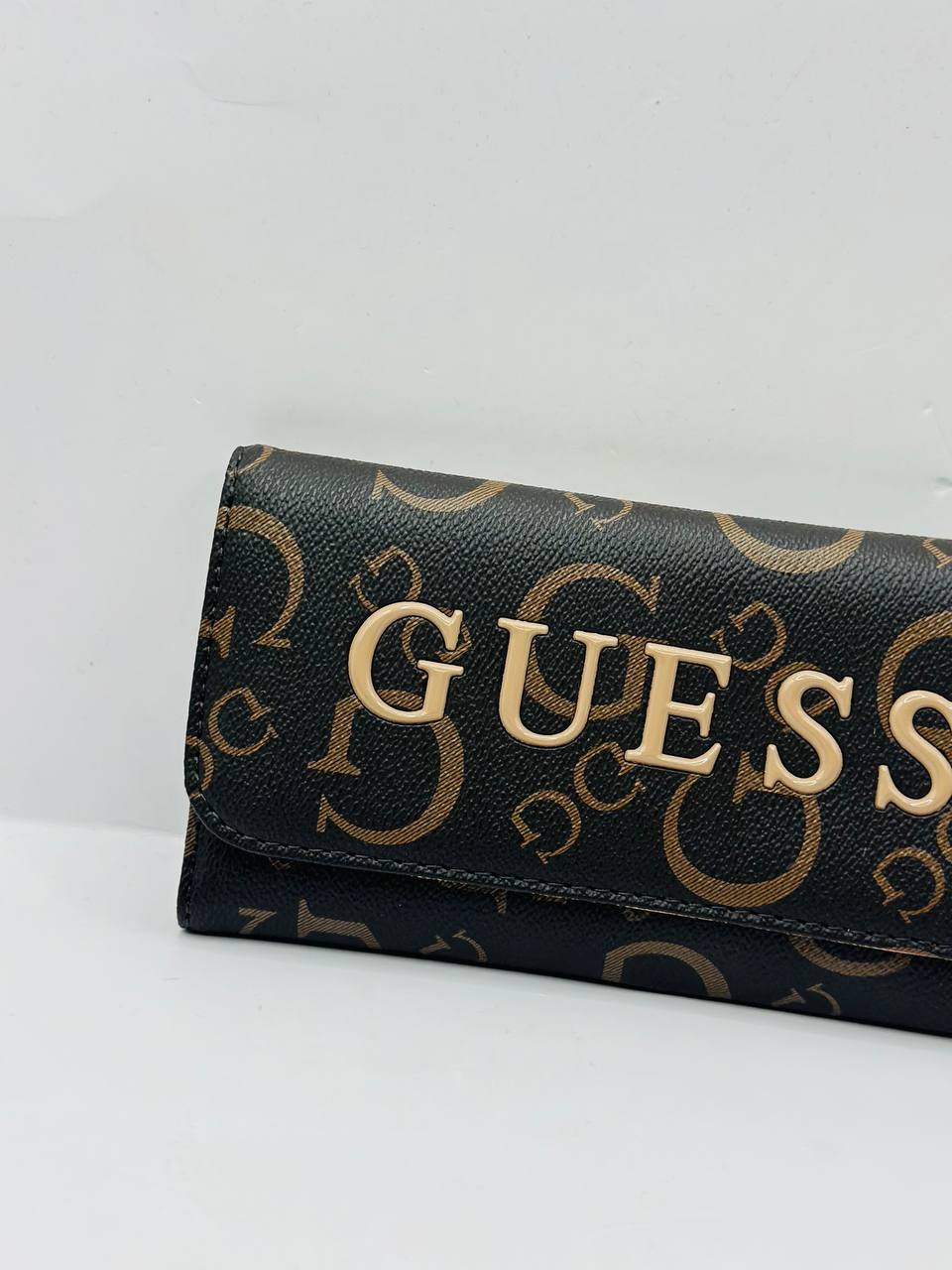 Guess wallet