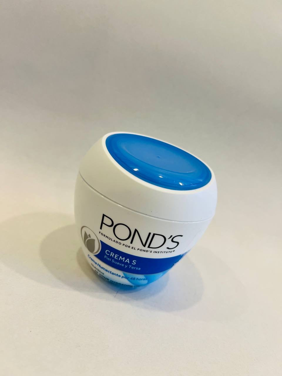 Pond's S Cream 48 Hour Skin Moisturizing and Nourishing Soothes Dry Skin Leaving It Soft and Smooth