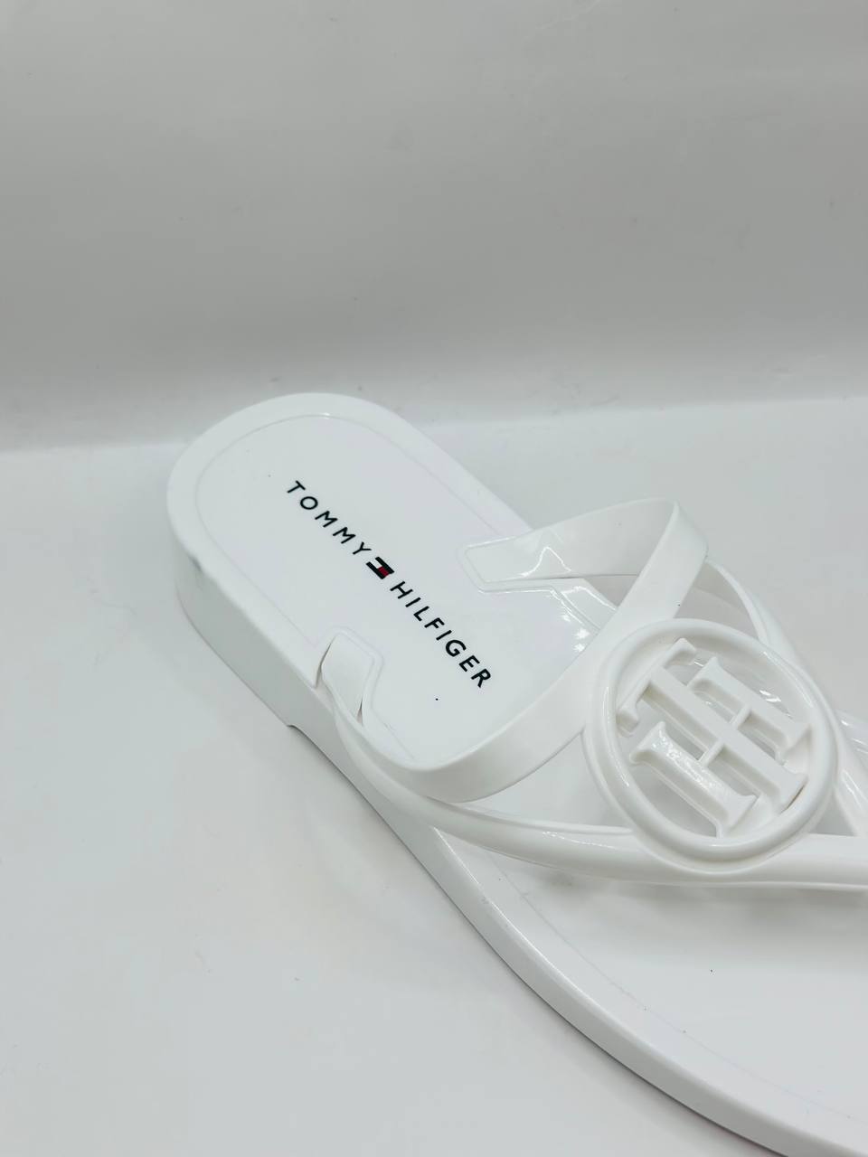 Tommy Hilfiger sandal size 37.5