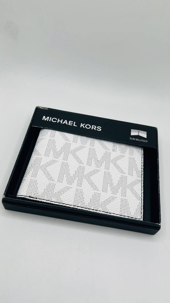 Michael kors white wallet