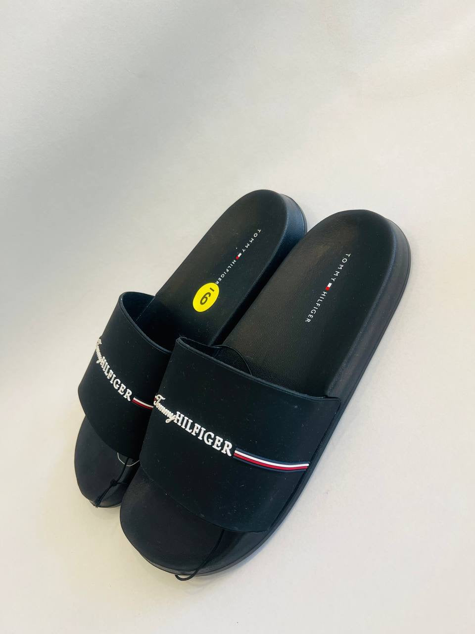 tommy hilfiger sandal size 39.5